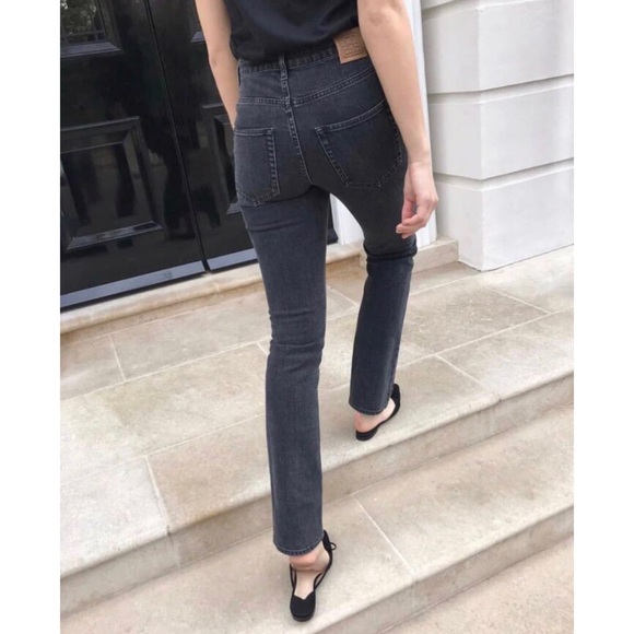 Toteme twisted seam original cropped straight leg jeans washed black grey - Picture 2 of 12